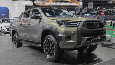 Toyota Hadirkan Hilux Revo Rocco di Bangkok Motor Show 2020