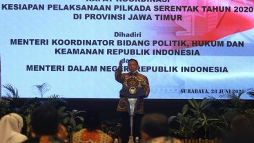 Tito Karnavian Tantang Pemda Ikut Bagi-Bagi 1 Juta Masker