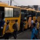 Cegah Antrean Penumpang KRL, Perum PPD Kerahkan 65 Bus Gratis