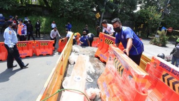 Jalur Masuk Kota Bandung Ditutup Setiap Malam Hari Antisipasi Transmisi Covid-19