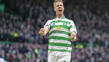 Milan & Leicester Berebut Bek Celtic Kristoffer Ajer