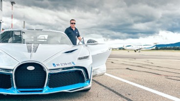 Jalani Pemeriksaan Akhir, Bugatti Divo Segera Dikirim ke Pelanggan