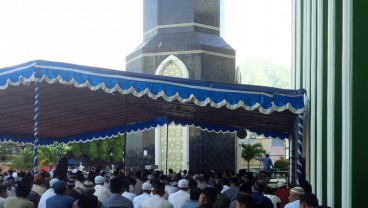 Halmahera Tiadakan Salat Iduladha di Lapangan, Diganti di Masjid