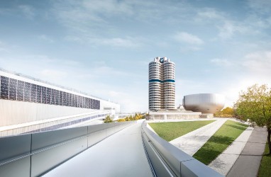 BMW AG Kembangkan SUV X5 Berbahan Hidrogen Mulai 2022
