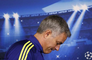 Mourinho : Tottenham vs Palace Final, Semoga Wolves Kalah vs Chelsea