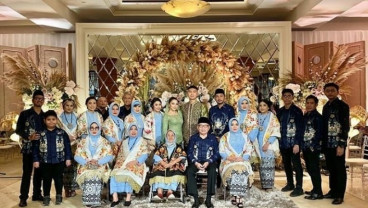 Nikita Willy dan Anak Bos Blue Bird Indra Priawan Resmi Tunangan