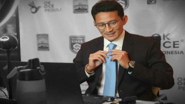Sandiaga Uno Resmi Sandang Gelar Doktor, Lulus dengan IPK 4