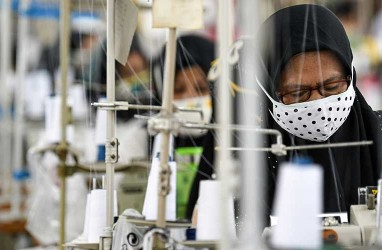 KINERJA INDUSTRI TPT : IKM Tekstil Jadi Andalan