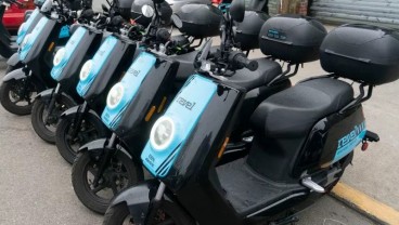 New York Hentikan Hentikan Layanan Moped Listrik Revel