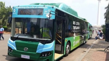 Pastikan Keselamatan, Bus Listrik Jakarta Diuji-coba Secara Ketat