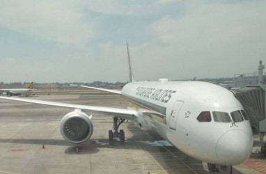 Singapore Airlines Rugi Besar, Harga Saham Jatuh