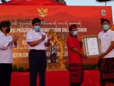 55 Mahasiswa UI dan ITB Terima Beasiswa Daewoong Foundation