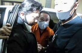 Detik-Detik Djoko Tjandra Digelandang ke Mabes Polri untuk Diperika