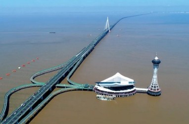 China Akan Bangun Terowongan Kereta Cepat di Bawah Laut 