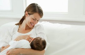 Tips Menyusui, Ini Penyebab Bayi Bingung Puting Ibu