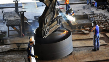 Insentif Setrum Buat Napas Industri Baja Tambah Panjang