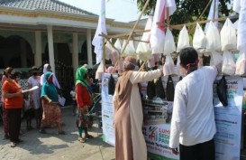 ACT Salurkan 1.000 Ton Beras di Surabaya, Malan, Madiun, Jember