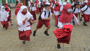 7 Saran Pakar Epidemiologi agar Belajar Tatap Muka di Sekolah Bisa Dilakukan