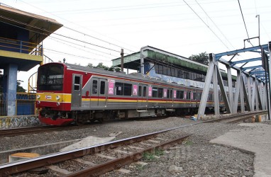 Besok, Alur Antrean Penumpang KRL Stasiun Tanah Abang Diubah