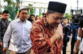 Jokowi Akan Beri Penghargaan ke Fadli Zon dan Fahri Hamzah, Warganet: Rakyat Dapat Apa?