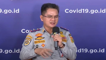 Ganjil Genap Sepekan, Masyarakat Belum Beralih Ke Transportasi Umum