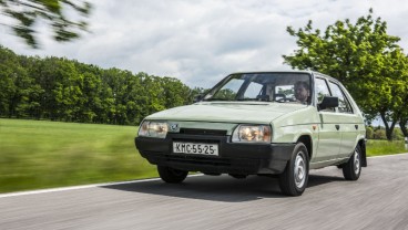 Skoda Favorit (1987–1994) : Awal Era Modern