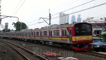 Pengguna KRL, Perhatikan Alur Keluar Masuk Stasiun Tanah Abang!