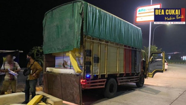 Selundupkan Jutaan Batang Rokok Ilegal, Sebuah Truk Berhasil Diamankan Bea Cukai