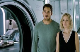 Sinopsis Passenger, Kisah Cinta di Luar Angkasa Jennifer Lawrance dan Chris Pratt 