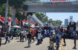 Demo Buruh Berakhir, Jalan Gatot Subroto Masih Ditutup
