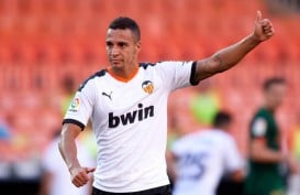 Promosi ke Premier League, Leeds United Datangkan Striker dari Valencia