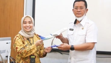 Garuda Indonesia Kembali Buka Rute Penerbangan di Bandara Husein Sastranegara