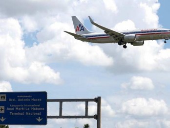 Kasus PHK Maskapai, American Airlines Pangkas 19.000 Karyawan