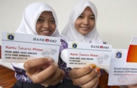 Reaksi Anies saat DPRD DKI Usul Bansos dan KJP Pelanggar PSBB Ditangguhkan