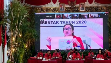 Puan Perlihatkan Amplop Berisi Nama Calon Wali Kota Surabaya, Siapa Pengganti Risma?