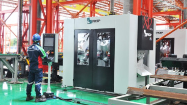 Ekonom Ramal PMI Masih di Kisaran 50 Sampai Akhir Tahun