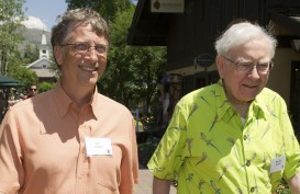 Dari Bridge ke Filantropi : 3 Dekade Persahabatan Warren Buffet dan Bill Gates