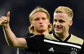 Van de Beek Resmi Hijrah dari Ajax ke Manchester United