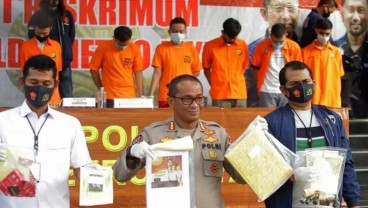 Polisi Gerebek Pesta Asusila Sesama Jenis di Jaksel, 9 Orang Tersangka