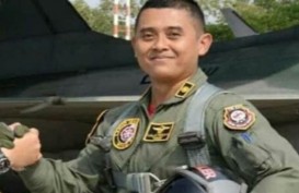 Jenazah Pilot T-50i Golden Eagle Tergelincir Dimakamkan di Madiun