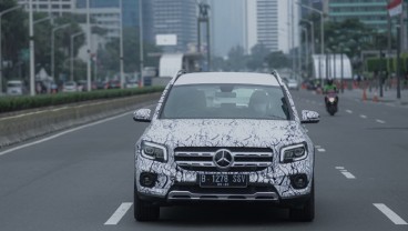 Siap Dirilis, SUV Anyar Mercedes-Benz Diuji Coba di Jalan Ibu Kota