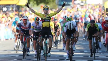 Lagi, Wout van Aert Berjaya di Tour de France, Menangi Etape Ketujuh