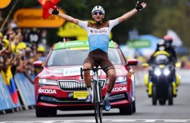 Nans Peters Menangi Etape Kedelapan Tour de France