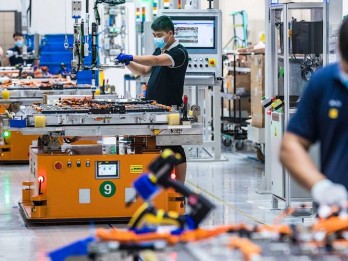 BMW Gandakan Kapasitas Produksi Baterai Tegangan Tinggi di China