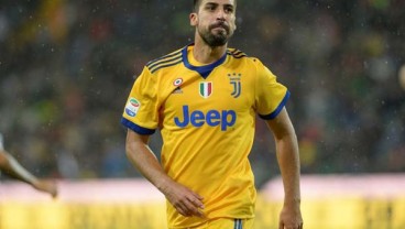 Tak Diinginkan Lagi, Sami Khedira Tetap Berlatih Bersama Juventus