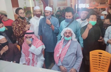 Dari Rumah hingga TKP, Penikam Syekh Ali Jaber Peragakan 17 Adegan Rekonstruksi
