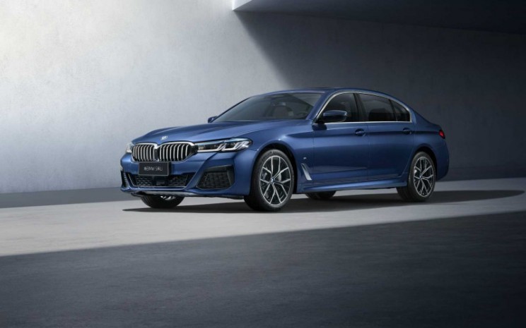 Debut di Auto China 2020, BMW Seri 5 Terbaru Dirancang Khusus