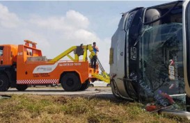 Bus Sudiro Tunggal Jaya Kecelakaan di Cipali, Satu 0rang Tewas