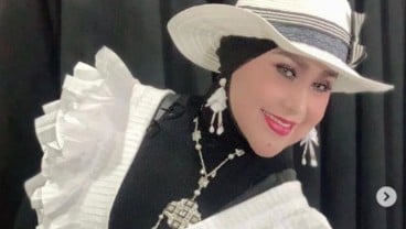 Ratu Dangdut Elvy Sukaesih Positif Virus Corona, Ini Kondisi Kesehatannya