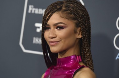 Zendaya Kantongi Emmy Awards untuk Aktris Utama Termuda Serial Drama